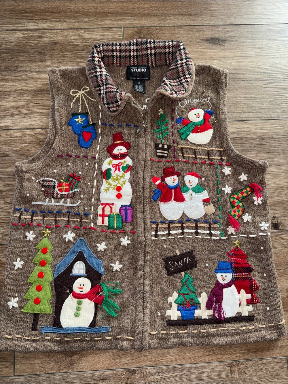 VTG Studio Taupe Quality Wool Blend Holiday Snowman Appliqué Vest Xmas